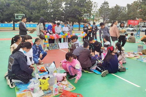 低碳環保易物節 閑置物品變寶貝，漯河育才小學小換客在行動